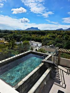 Nespecifikovaný výhled na hory nebo výhled na hory při pohledu z apartmánu + 26 fotografií