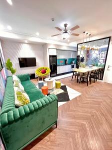 Et opholdsområde på Quy Nhon Altara cosy apartment