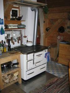 Kuchyň nebo kuchyňský kout v ubytování Mein Hüttchen