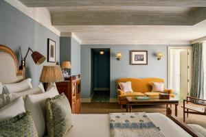 Posezení v ubytování Soho House Mumbai + 88 fotografií