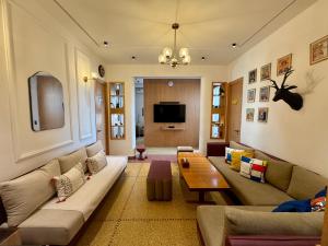 Et tv og/eller underholdning på Loft art-déco centre-ville Casa