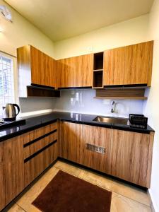 Η κουζίνα ή μικρή κουζίνα στο Hornbill Resorts