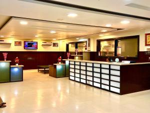 Μια τηλεόραση ή/και κέντρο ψυχαγωγίας στο Sumedha Elegance Near Medanta hospital Gurugram