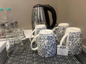 Estris per fer te o cafè a De Rooma KLIA Mini Hotel