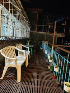 Balkón nebo terasa v ubytování Soc Transient House by Grinta Property Rental