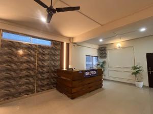 El lobby o recepción de Hotel Serenity