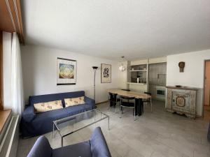 O bucătărie sau chicinetă la Apartment Blumenweg 2-1 by Interhome