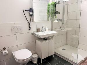 Koupelna v ubytování Apartment Steinbock-Stube by Interhome