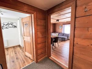 Fotografie z fotogalerie ubytování Apartment Steinbock-Stube by Interhome v destinaci Klosters Serneus