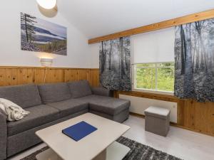 Et opholdsområde på Holiday Home Parintie 3 d 21 by Interhome