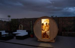 Φωτογραφία από το άλμπουμ του Villa Naranjos - Sauna - Jacuzzi - Gym - BBQ σε Picassent