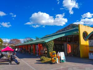 Tòa nhà nơi biệt thự tọa lạc +18 ảnh