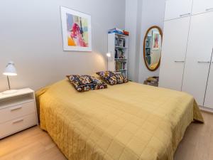 En eller flere senge i et værelse på Holiday Home Kelotähti 1 a8 by Interhome + 11 billeder