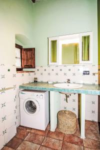 Η κουζίνα ή μικρή κουζίνα στο Apartment Iris by Interhome