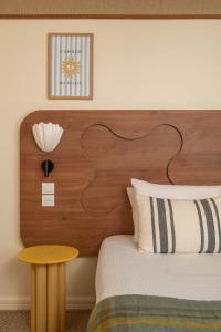 Postel nebo postele na pokoji v ubytování Hotel Coeur Marin + 22 fotografií