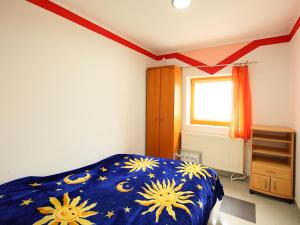 Ένα ή περισσότερα κρεβάτια σε δωμάτιο στο Holiday Home Terracotta by Interhome