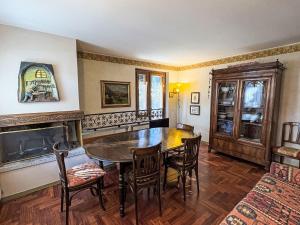 Un lugar para sentarse en Apartment Garlassi by Interhome