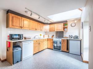 Kuchyň nebo kuchyňský kout v ubytování Holiday Home Wester Bunloit by Interhome + 34 fotografií