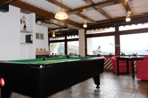 Τραπέζι μπιλιάρδου στο Zum Weissen Lamm