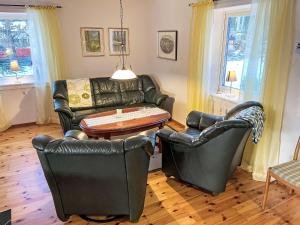 Χώρος καθιστικού στο Holiday Home Hults-Kulla by Interhome