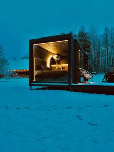 Το Reborn Cabins τον χειμώνα