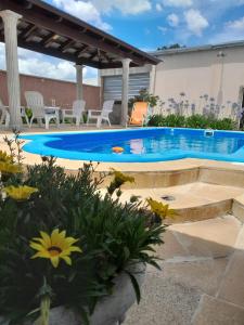 Πισίνα στο ή κοντά στο Condominio El Monte departamentos deluxe