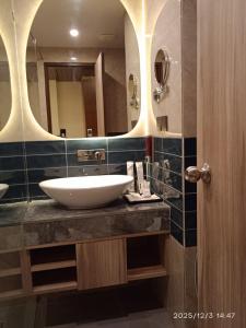 Koupelna v ubytování Sterling Saryu Ayodhya