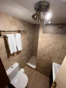 Ένα μπάνιο στο Apartamentos Scalera Cozy Inns +25 φωτογραφίες