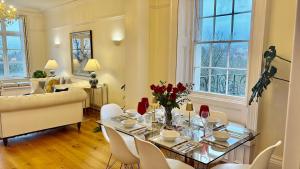 Et opholdsområde på Luxury three-bedroom apartment in Nottingham City Centre