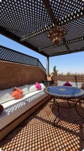 Postel nebo postele na pokoji v ubytování Welcome to your Stylish Atlas View Apartment + 13 fotografií