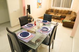 Χώρος καθιστικού στο Monopolios +5 φωτογραφίες