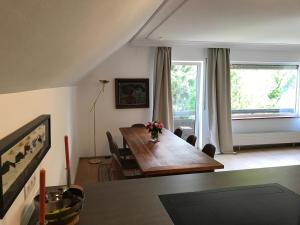 TV a/nebo společenská místnost v ubytování Apartment Riverside