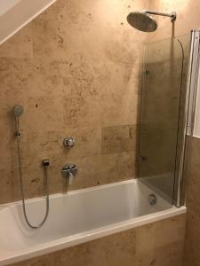 Koupelna v ubytování Apartment Riverside + 10 fotografií