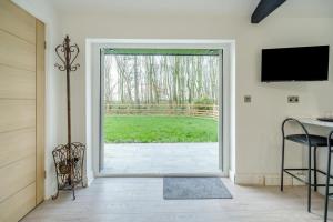 Et tv og/eller underholdning på 1 Bed in Pilling oc-m34106