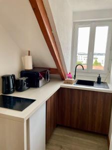 Η κουζίνα ή μικρή κουζίνα στο L'évidence