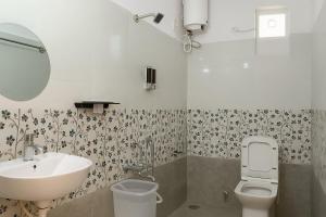 Koupelna v ubytování VijaPuri Nilayam- 2BHK, Gachibowli