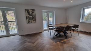 Galería fotográfica de BoardersPalace Luxury Apartment with private Sauna en Mallnitz