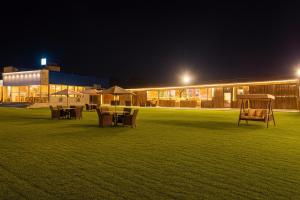 Φωτογραφία από το άλμπουμ του Hotel Padharo Sa Resort , Vrindavan - Lavish & Luxury rooms with parking near prem mandir σε Vrindāvan +11 φωτογραφίες