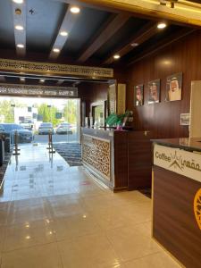 Vstupní hala nebo recepce v ubytování فندق اجنحة السمو إن الفندقية