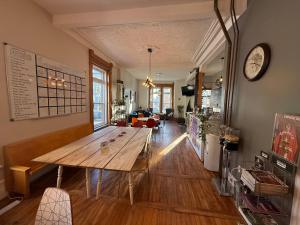 Posezení v ubytování Auberge du Plateau