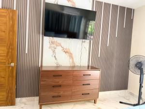 TV a/nebo společenská místnost v ubytování Villa Rafael