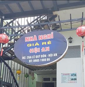 Chứng chỉ, giải thưởng, bảng hiệu hoặc các tài liệu khác trưng bày tại Nhà nghỉ giá rẻ hội an