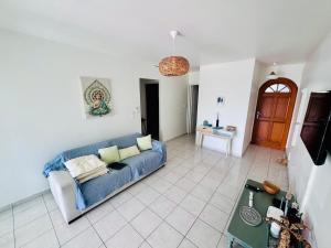 Fotografie z fotogalerie ubytování Appartement paradisiaque les pieds dans l'eau v destinaci Le Gosier