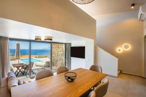 Μια τηλεόραση ή/και κέντρο ψυχαγωγίας στο Anemelia Villas