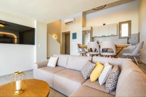 Χώρος καθιστικού στο Anemelia Villas