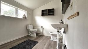 Koupelna v ubytování Private oasis with sea view & private jetty SE09154 + 22 fotografií