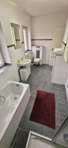 Koupelna v ubytování Ferienwohnung Marbachtal Bad Kissingen + 23 fotografií