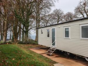 Το κτήριο όπου στεγάζεται  το παραθεριστικό πάρκο