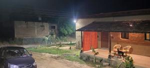 Το κτήριο όπου στεγάζεται  το δωμάτιο σε οικογενειακή κατοικία