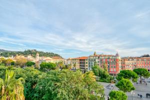 Fotografie z fotogalerie ubytování Emplacement exceptionnel Deux Chambres AC WIFI v Nice